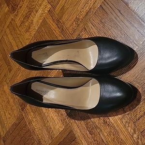 Michael Kors black leather heels